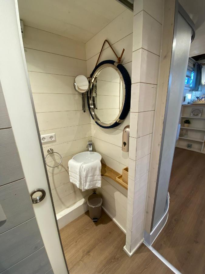 Tiny House Ems Im Pier9 Tiny House Hotel Hamm  Εξωτερικό φωτογραφία