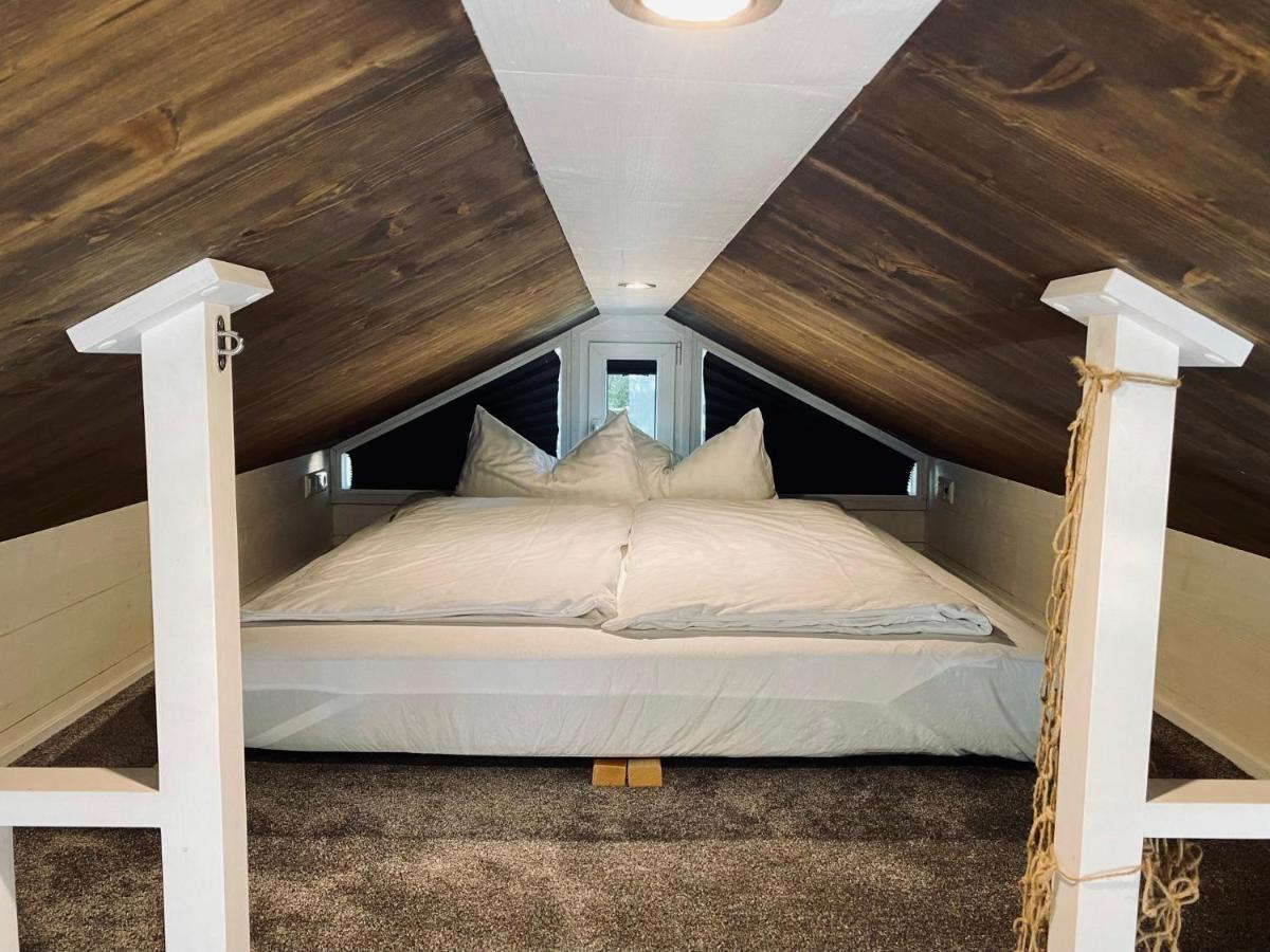 Tiny House Ems Im Pier9 Tiny House Hotel Hamm  Εξωτερικό φωτογραφία